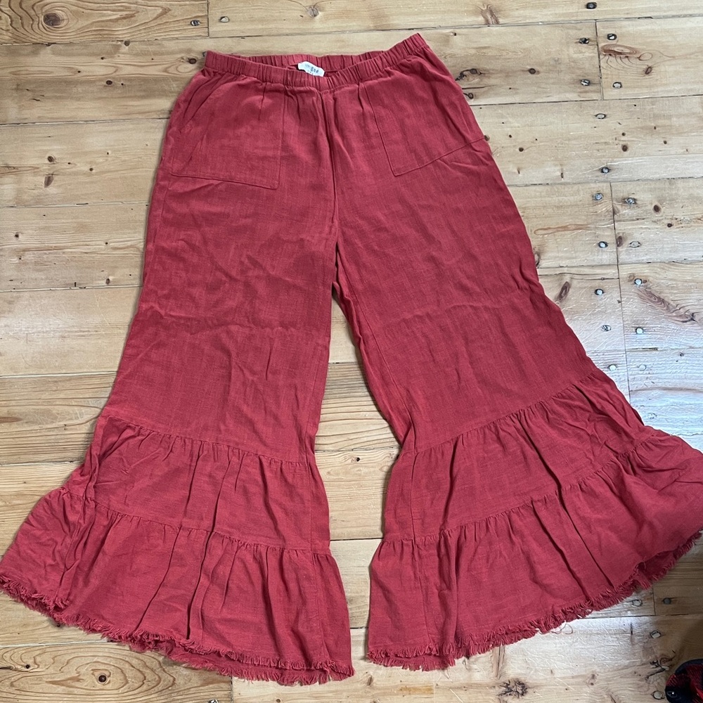 Umgee Linen Wide Leg Bell Ruffle Cropped Pants, Coral